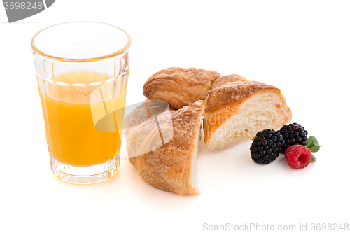 Image of Croissant , raspberries and blackberries