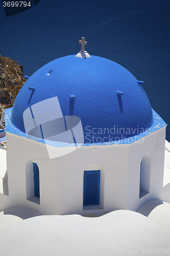 Image of Village of Oia in Santorini, Greece