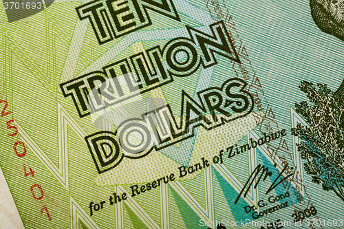 Image of Zimbabwe twenty billion dollars banknote