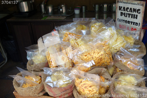 Image of Kacang puteh snacks stall
