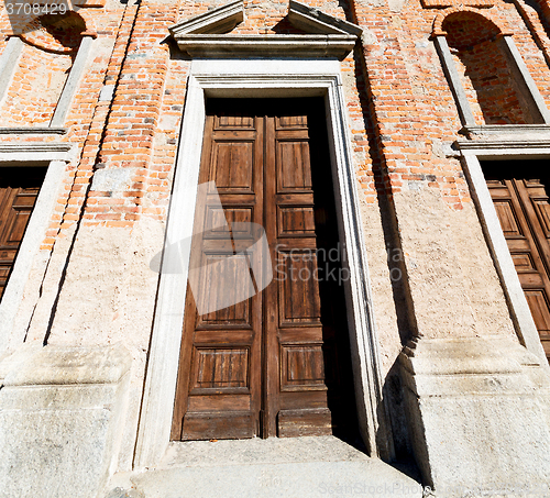 Image of  europe  old christian ancient  in italy milan religion       an