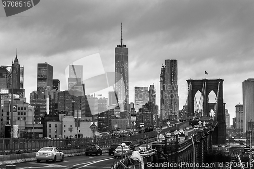 Image of Brooklyn bridge at dusk, New York City.