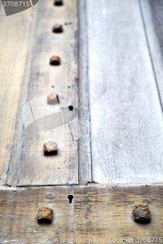 Image of in london antique brown    brass nail and light