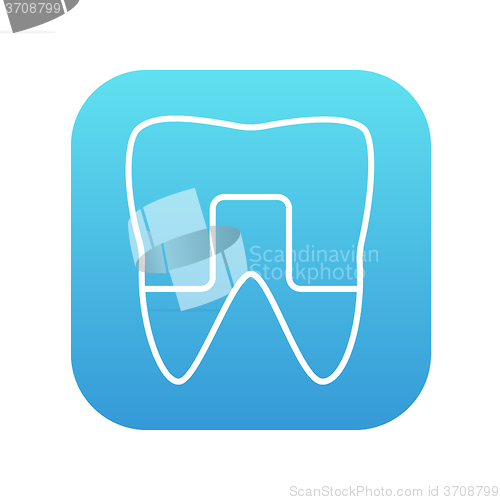 Image of Crowned tooth line icon.