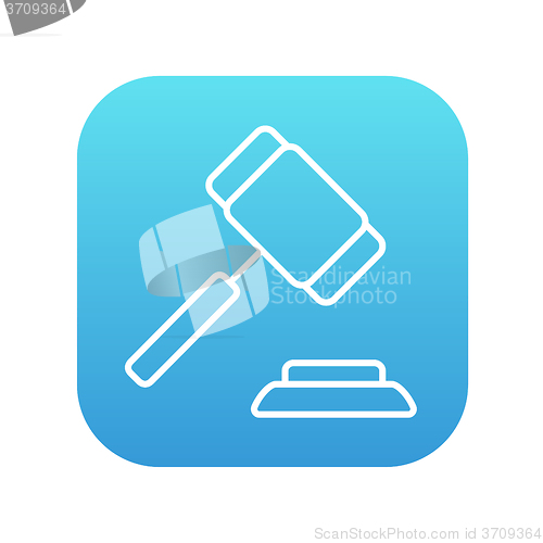 Image of Auction gavel line icon.