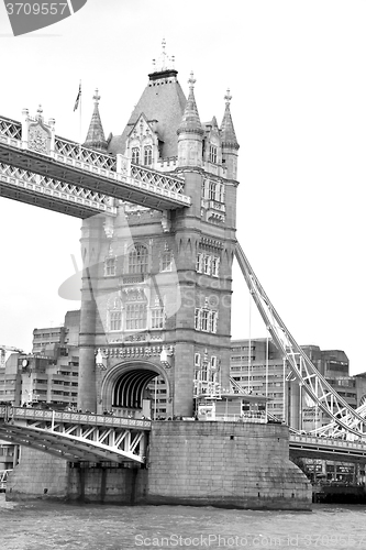 Image of london tower in england old bridge and the cloudy sky