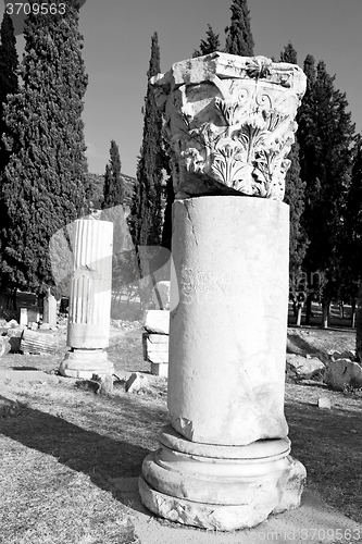 Image of and the roman temple history pamukkale    old construction in as