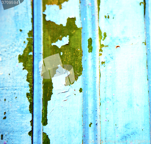 Image of blue hinges      rusty      morocco in africa green