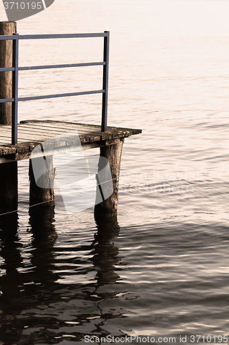 Image of Pier on the lake