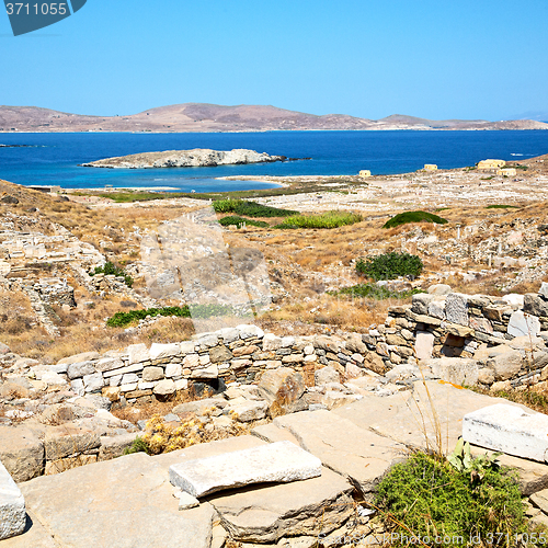 Image of temple  in delos greece the historycal acropolis and old ruin si