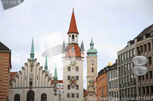 Image of Old Town Hall (Altes Rathaus) building at Marienplatz in Munich,