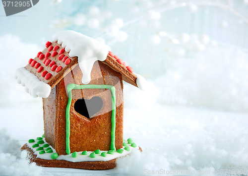 Image of gingerbread house