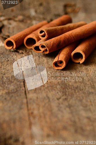 Image of Bunch of cinnamon sticks