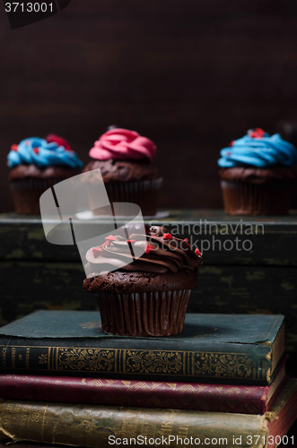 Image of  Cupcake with Mini-Hearts 
