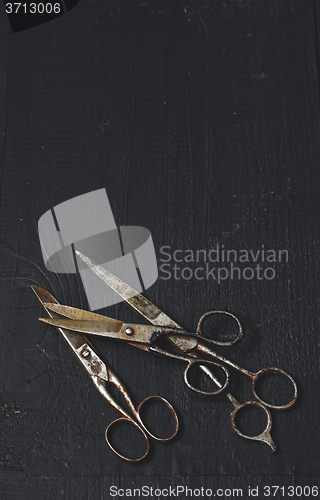 Image of Old rusty scissors 