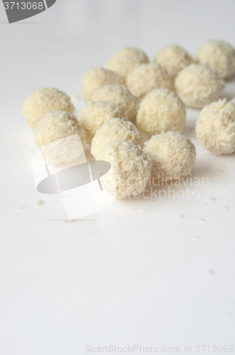 Image of Coconut snowball truffles