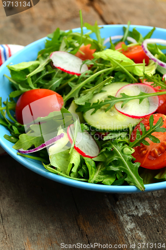 Image of fresh vegetable salad