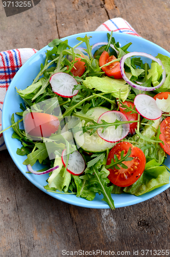 Image of fresh vegetable salad