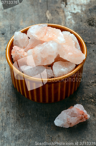 Image of Himalayan pink crystal salt