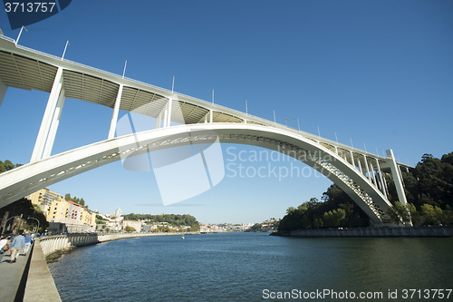 Image of EUROPE PORTUGAL PORTO RIBEIRA PONTE DA ARRABIDA