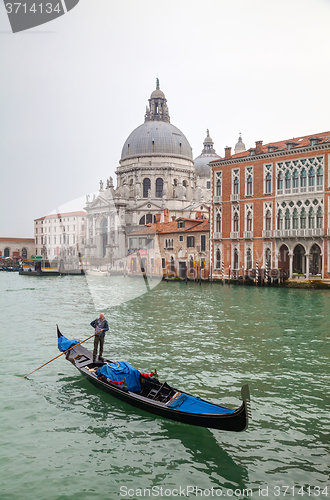 Image of Gondola at Grand Canal in front of basilica Di Santa Maria della