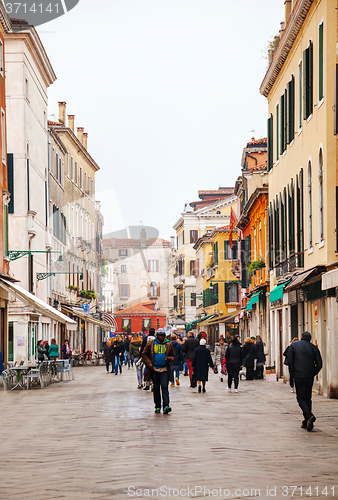 Image of Crowded with tourists Nuova street in Venice