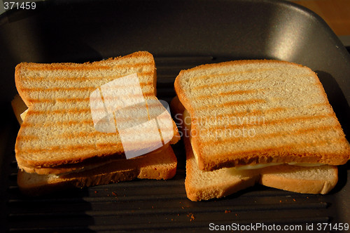 Image of breakfast,gold,