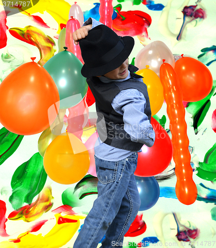 Image of Kid dancing