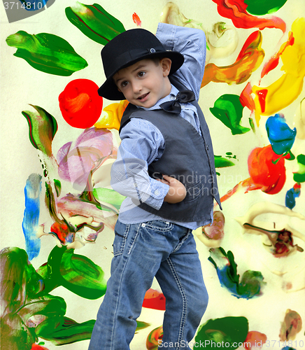Image of Kid dancing