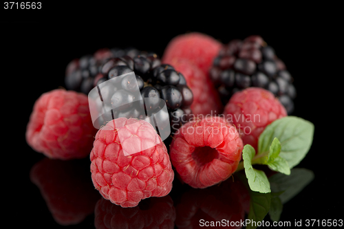 Image of Blackberry and raspberry