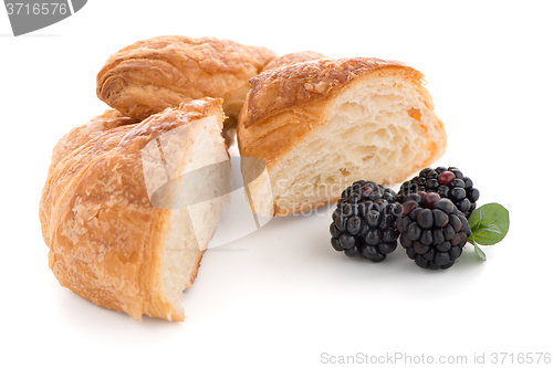 Image of Croissant and blackberries