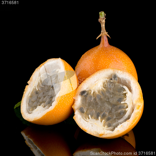 Image of Passion fruit maracuja granadilla