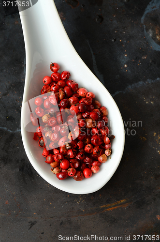 Image of Pink peppercorns close up