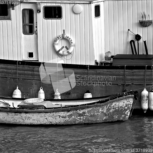 Image of Weathered Boat