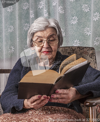 Image of Portrait of an Old Woman Reading