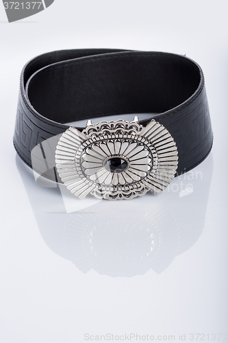 Image of Black Women\'s belt with a metal buckle