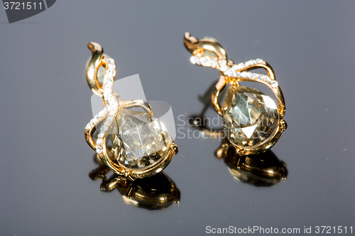 Image of Pear Diamonds Earrings