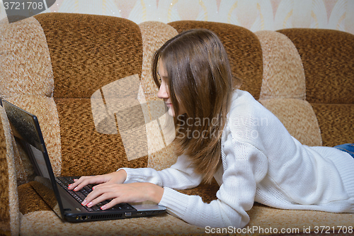 Image of Girl  with your notebook