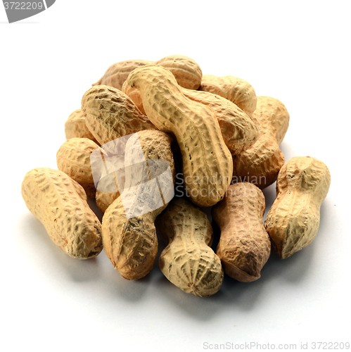Image of Dried peanuts  in shells
