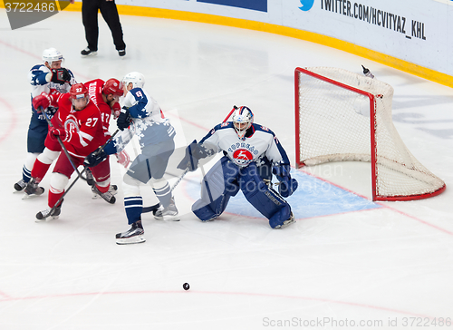 Image of I. Proskuryakov (73) on the gate