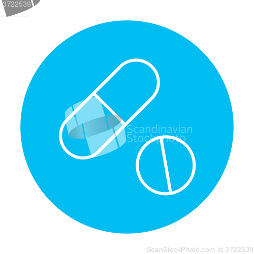 Image of Pills line icon.