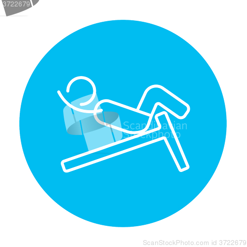 Image of Man doing crunches on incline bench line icon.