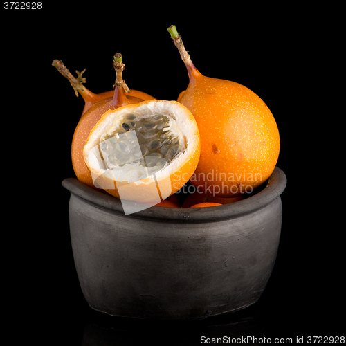 Image of Passion fruit maracuja granadilla