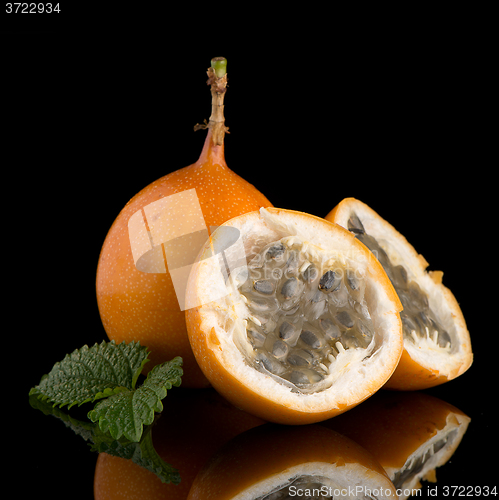 Image of Passion fruit maracuja granadilla