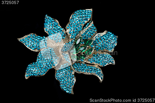 Image of Colorful gem brooch brooch in the form of a flower 