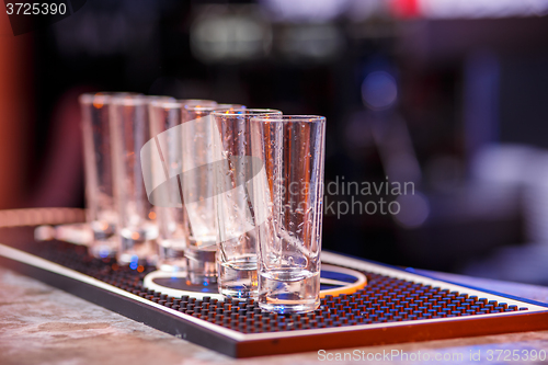 Image of Empty glasses in the bar