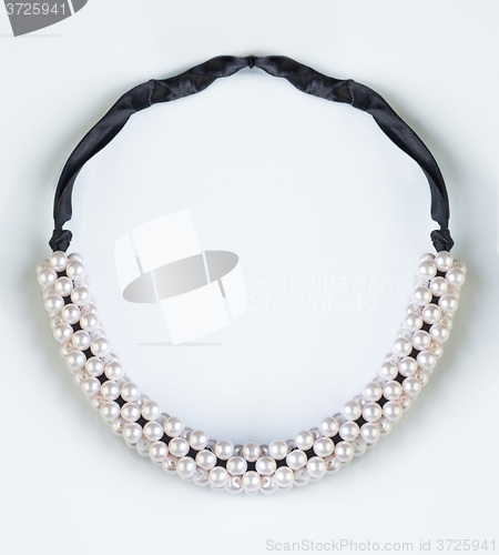 Image of pearl necklace