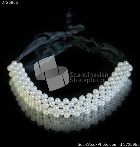 Image of pearl necklace