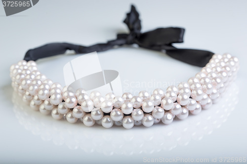 Image of pearl necklace