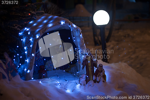 Image of Outdoor Christmas decorations with lights